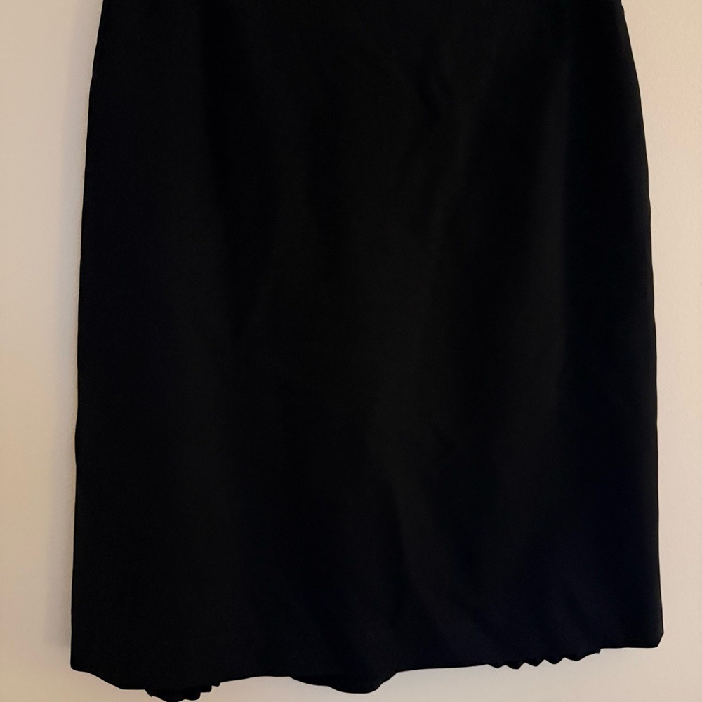 Ann Taylor Petites Black Pleated Hem Skirt Size 14P Work Career Classic - Picture 4 of 13
